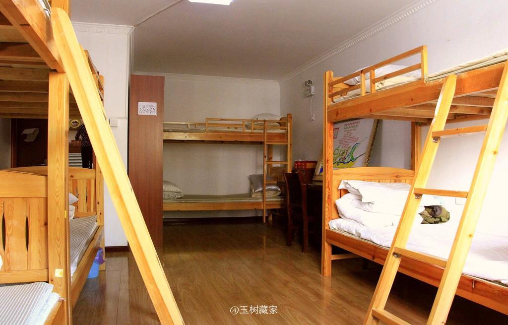 Xining Yushu Zangjia Hostel Экстерьер фото