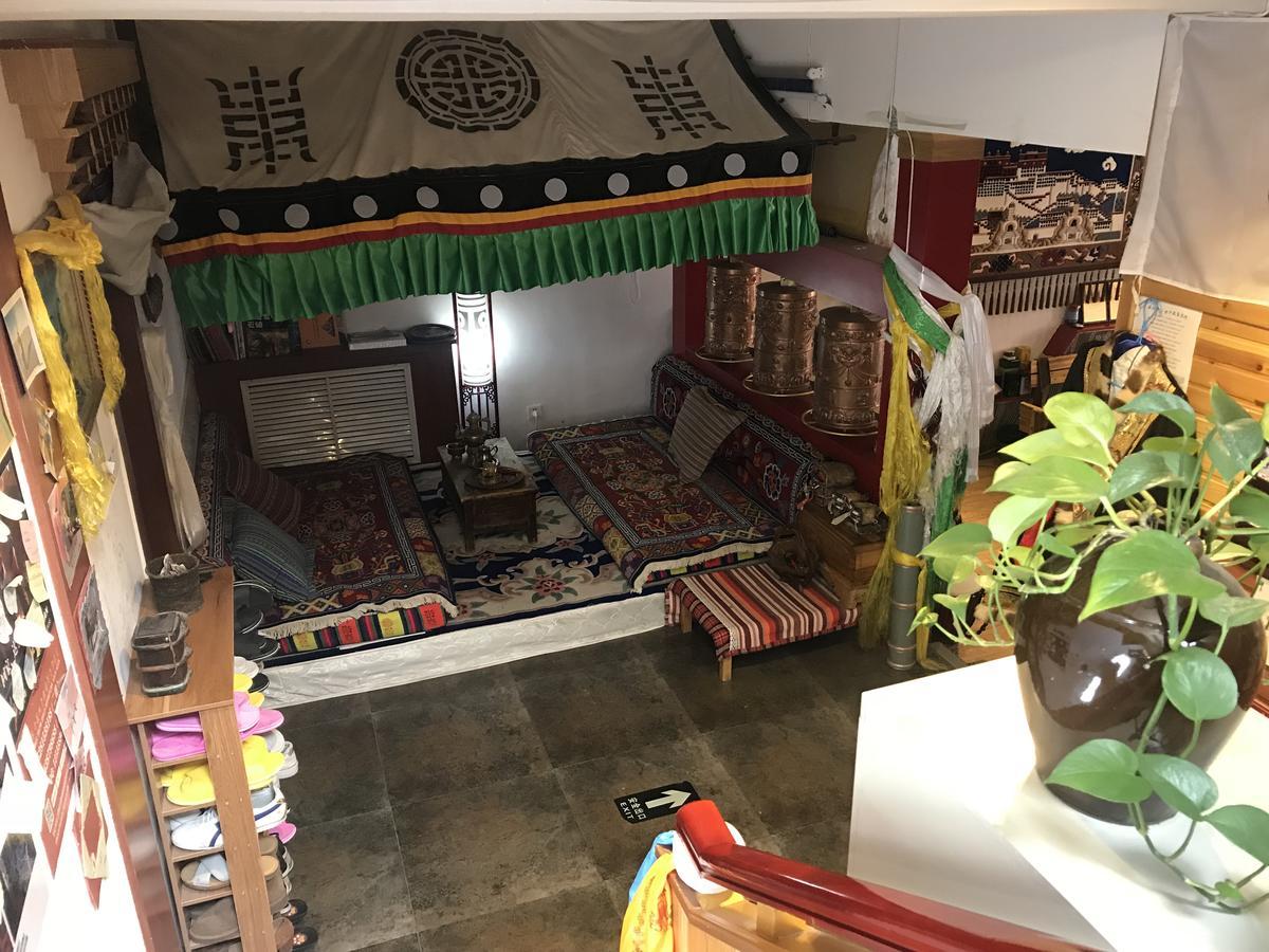 Xining Yushu Zangjia Hostel Экстерьер фото